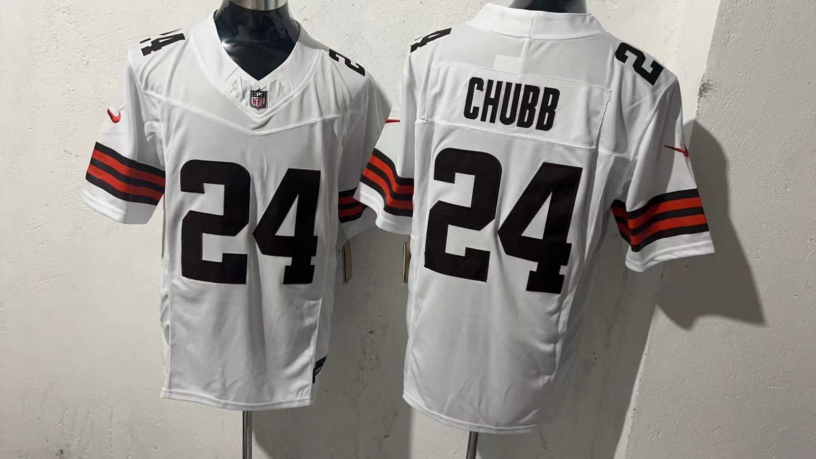15 Cleveland Browns #24 American football jerseys; the jerseys can be customized and printed with any number and any player's name - Image 1